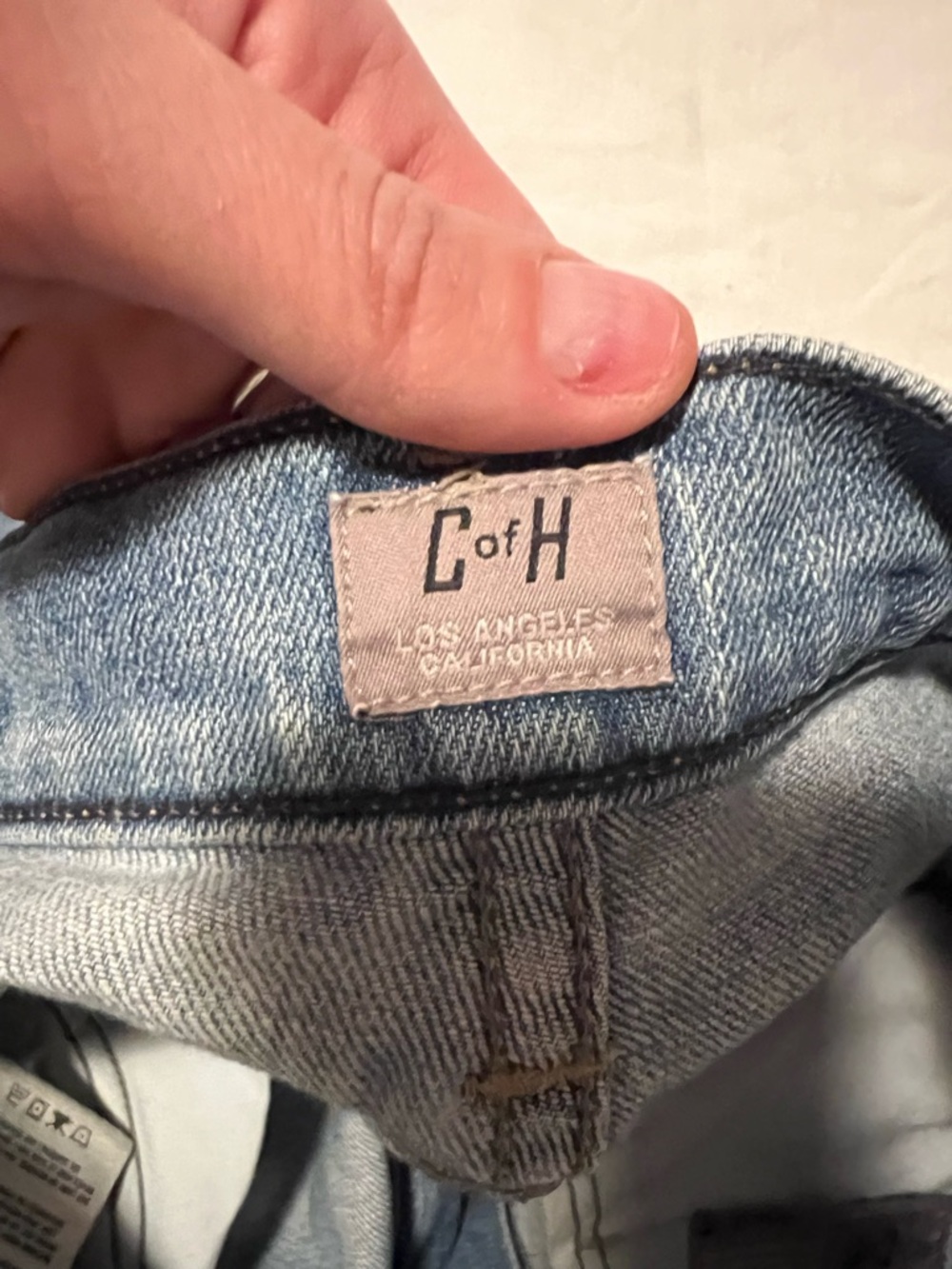 Citizens of Humanity Emerson Slim Boyfriend Jean, Size 27 - Picture 5 of 10